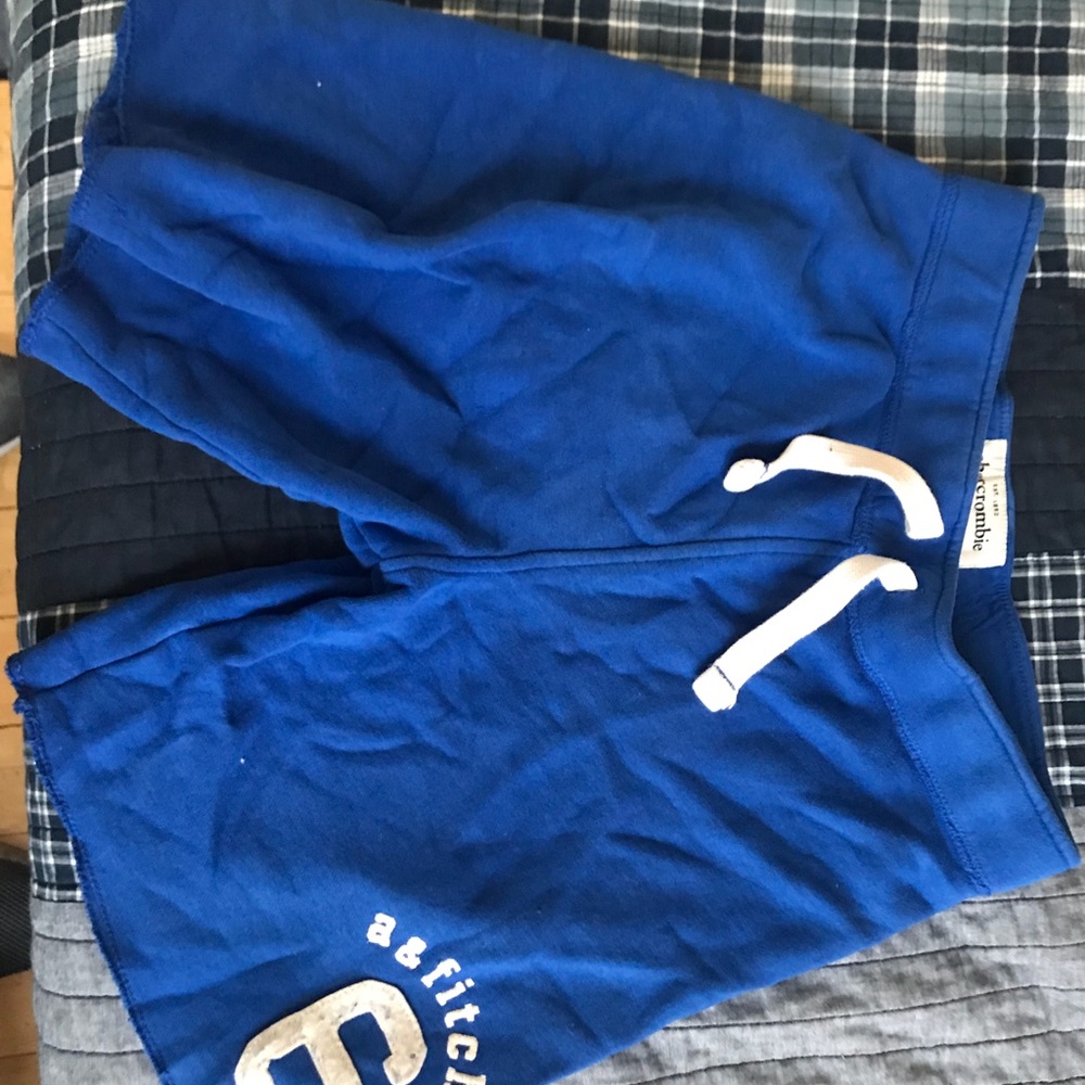 Abercrombie and Fitch youth shorts